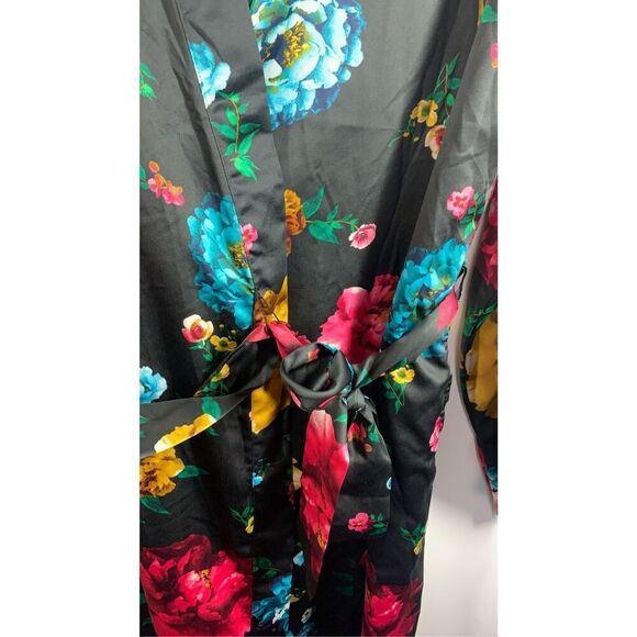 INC International Concepts Women's Intimates Bold Floral Robe Black Size Small - Picture 4 of 9